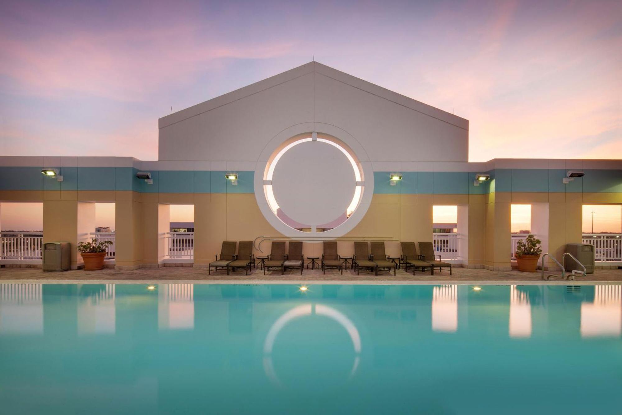 Sheraton Lauderdale West Hotel